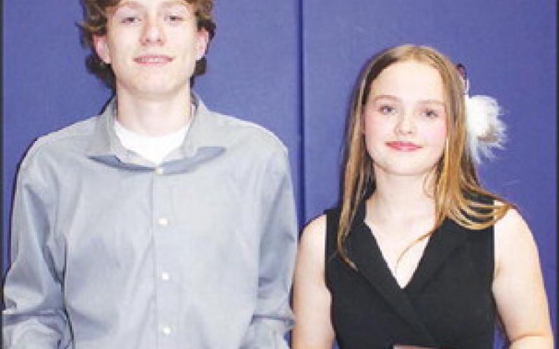 Dupree HS Class of 2024 honored with star quilts