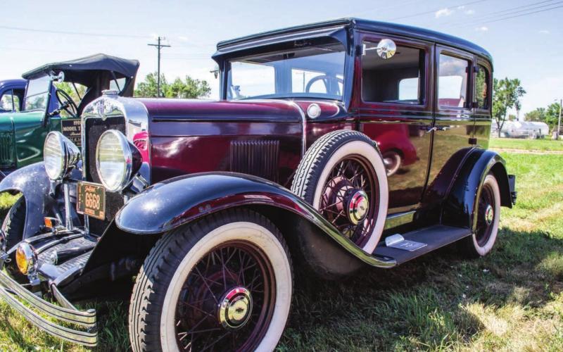 Classic cars roll in for Tiger Round-up