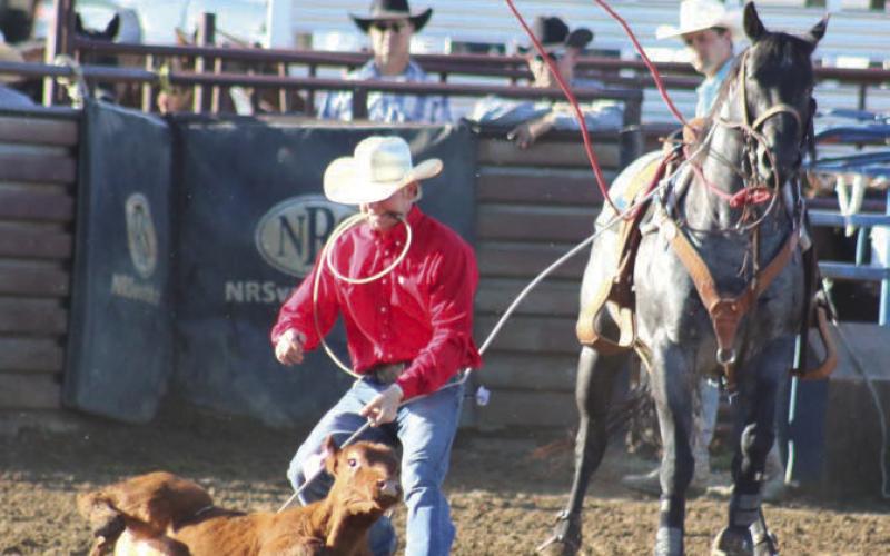 A little rain last Friday night couldn’t dampen the spirit in Dupree