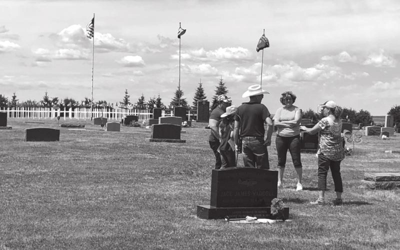 Isabel Cemetery Tour