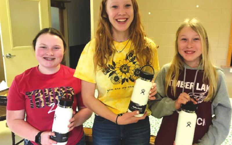 Dewey County 4-H Awards presented