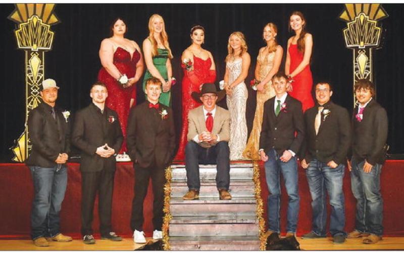 SENIORS Front (L to R): Jayden Goldade, Wyatt Boysen, Gracen Hansen, Kade Conner, Kody Keller, Dan Peterson, Tye Boldt Back (L to R): Serenity Webb, Kendyl Locken, Taylor Peterson, Kenlea Heck, Averie Marshall, Sara Holzer