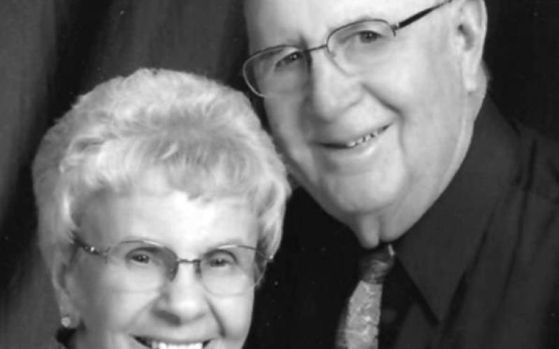 Melvin “Mel” Maxon October 19, 1934 – December 11, 2020 Delaine “Dee” Maxon Nov. 17, 1935 – Dec. 13, 2020