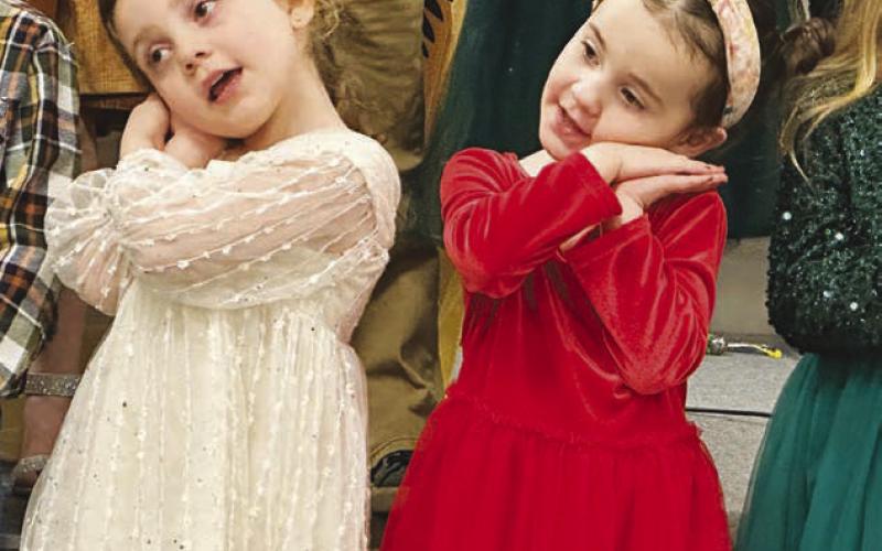 Telling the Christmas Story ...