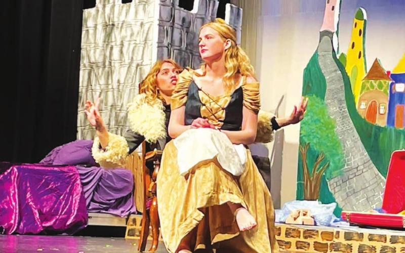 TLHS actors present ‘The Brothers Grimm Spectaculathon’