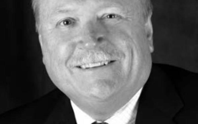 Retiring CEO John Mengenhausen