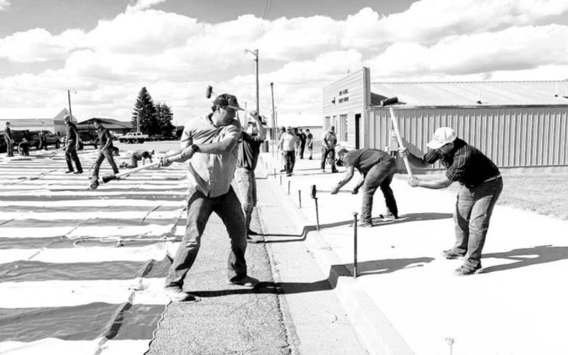 Days of 1910 Volunteers and visitors make it all happen