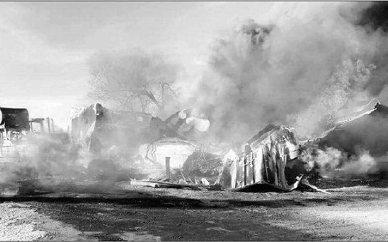Fire destroys building