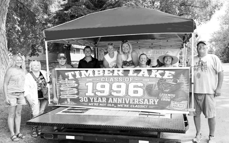 TLHS classes of 1966, 1996 celebrate 60, 30 year reunions