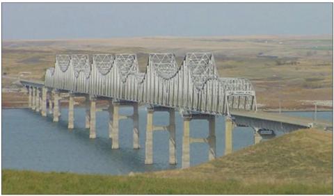 New bridge over Missouri River