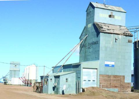 Removal of century-old elevators to alter skyline view of Isabel