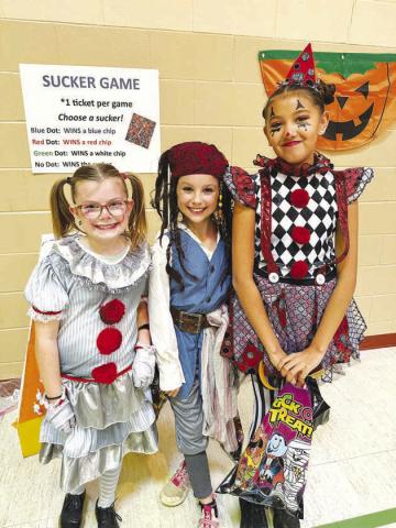 Halloween kicks off with annual 4-H Carnival