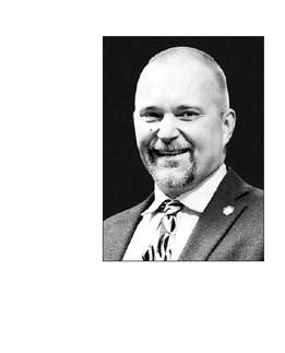 Natvig seeks judgeship