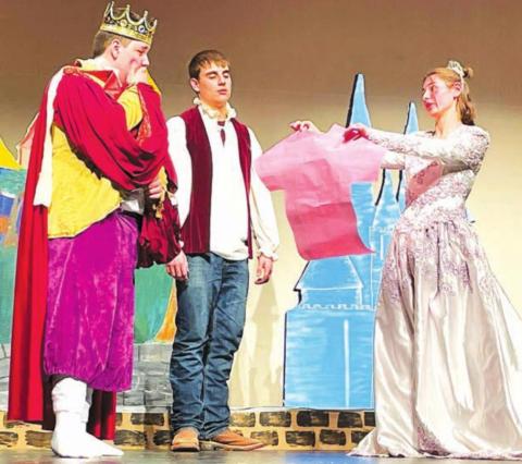 TLHS actors present ‘The Brothers Grimm Spectaculathon’