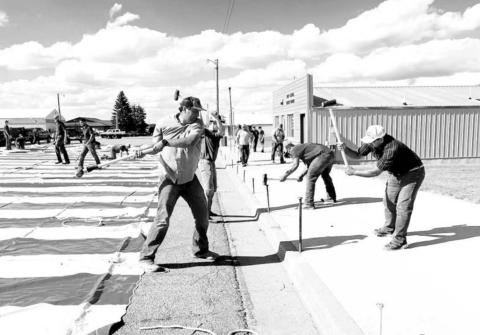 Days of 1910 Volunteers and visitors make it all happen