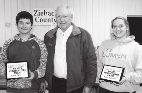 For the first time, because of the event honoring 2020 and 2021, there were two 4-H members presented with plaques for being chosen for the honor of receiving the Ziebach County 4-H Mercedes Lemke award. The award is in memory of Mercedes Lemke who was a foundational person in the county and state 4-H programming. (L-R): Alan Lemke-chosen for the 2021 4-H year, John D Lemke (one of Mercedes’ sons), and Erin Lemke-chosen for the 2020 4-H year.