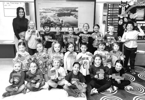 Kindergartners recite Pledge of Allegiance